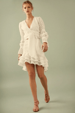 Load image into Gallery viewer, C/MEO COLLECTIVE V領蕾絲綁結上衣