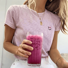 Load image into Gallery viewer, 圓領微笑刺繡T-shirt