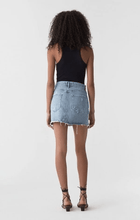 Load image into Gallery viewer, QUINN SKIRT Hi Rise Mini Skirt SWAPMEET高腰刷破牛仔裙
